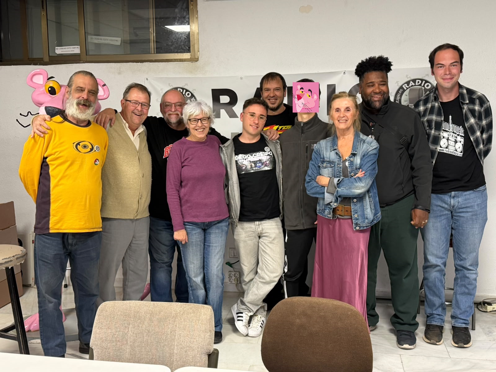 Ayer, Fin del Curso de Radio en Tertulia de Utópicos.